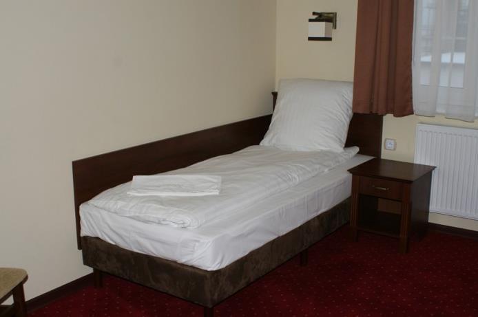 Hotel Grant Leszno  Exteriör bild